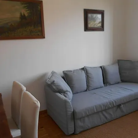 Allo Sferisterio, Appartement *