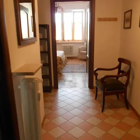 Allo Sferisterio, Appartement *