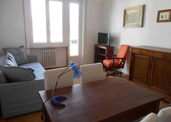 Allo Sferisterio, Appartement *